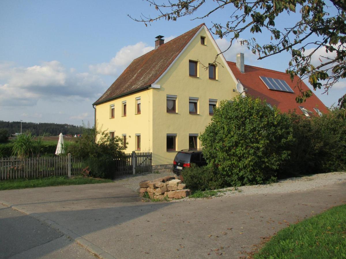 Ferienwohnung Roesch Feuchtwangen Luaran gambar